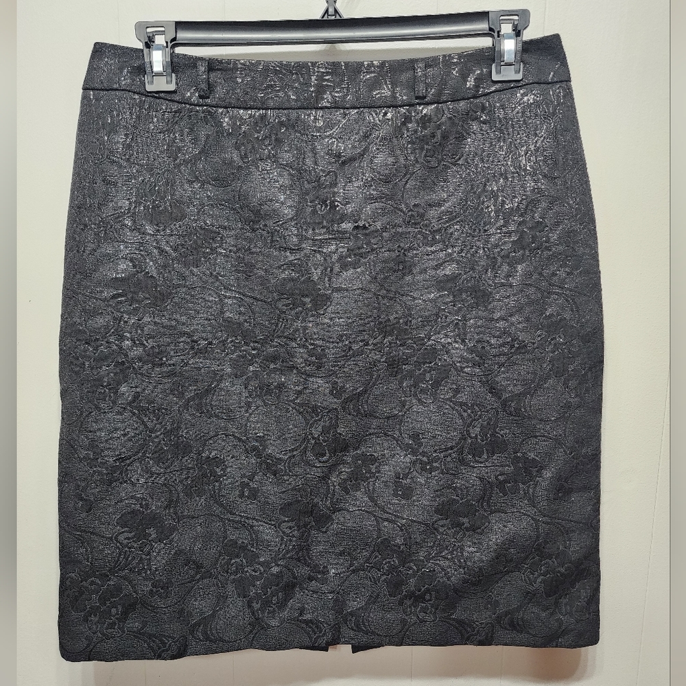 Worthington Skirt Size 16 A-Line Black Textured Casual Office Floral B462